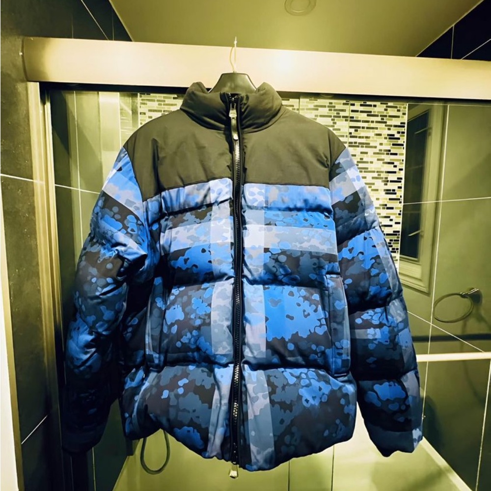 Burberry puffer.  Blue and Black NovaCheck Camouflage pattern.  Size Large
